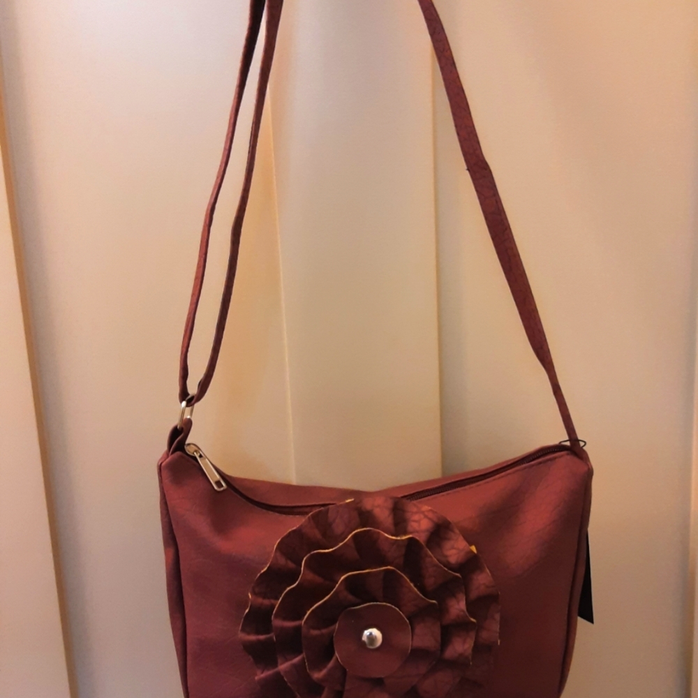 Rich purse! In color ...